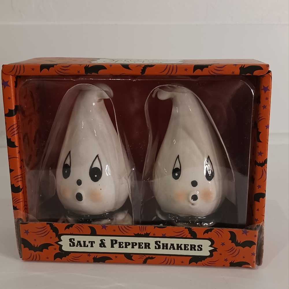 Johanna Parker ghost salt and pepper shakers